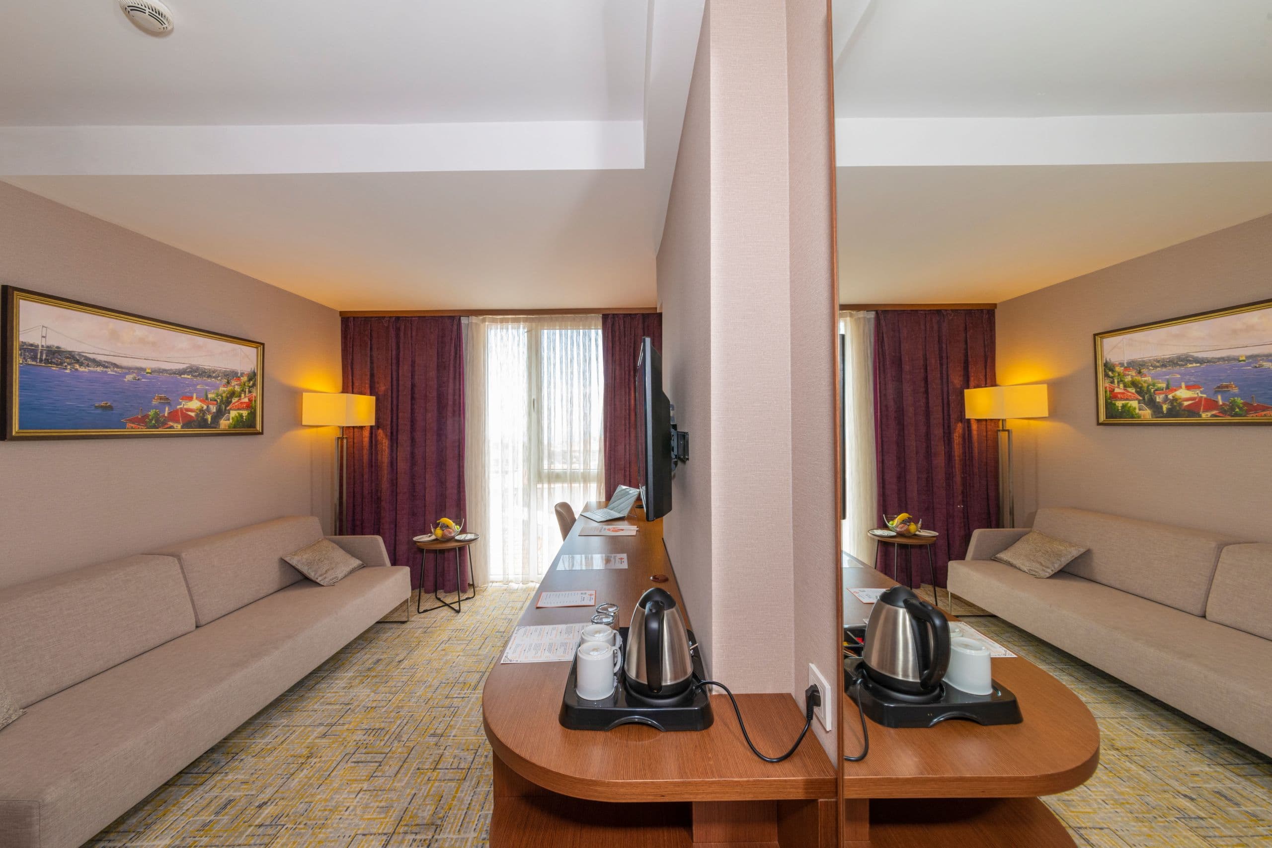 Land Park Hotel-4