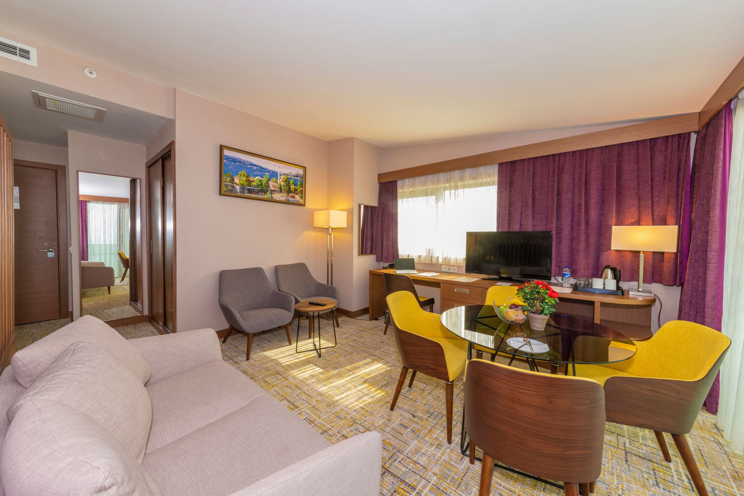 Land Park Hotel-7