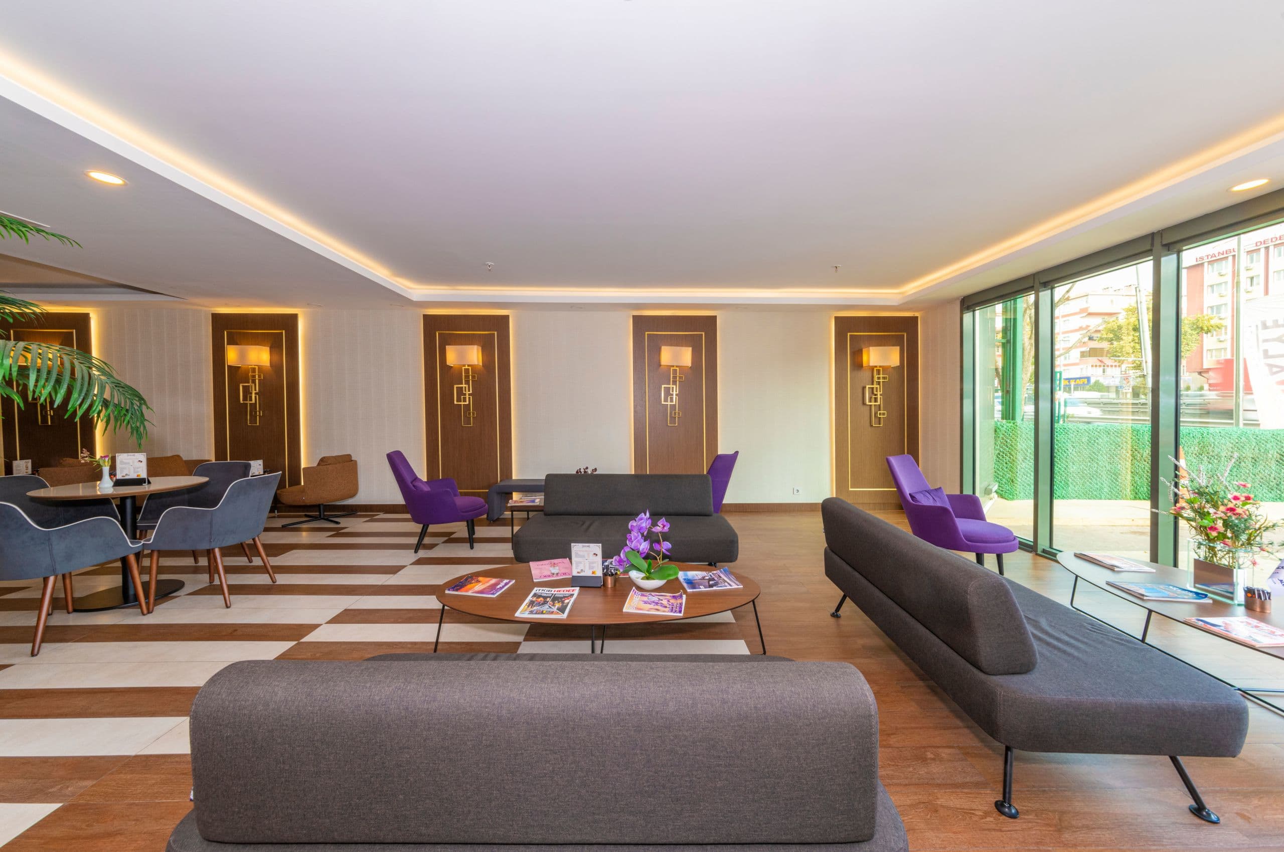 Land Park Hotel-24