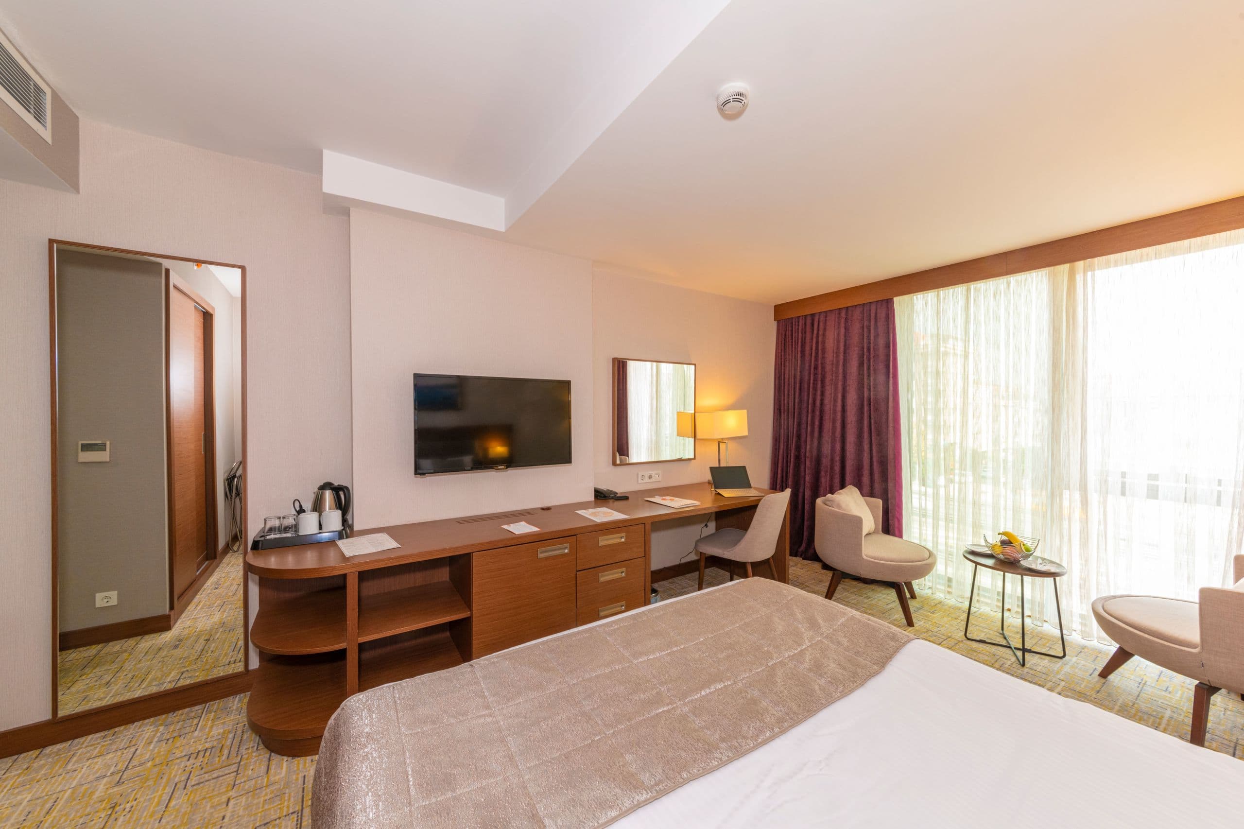 Land Park Hotel-12