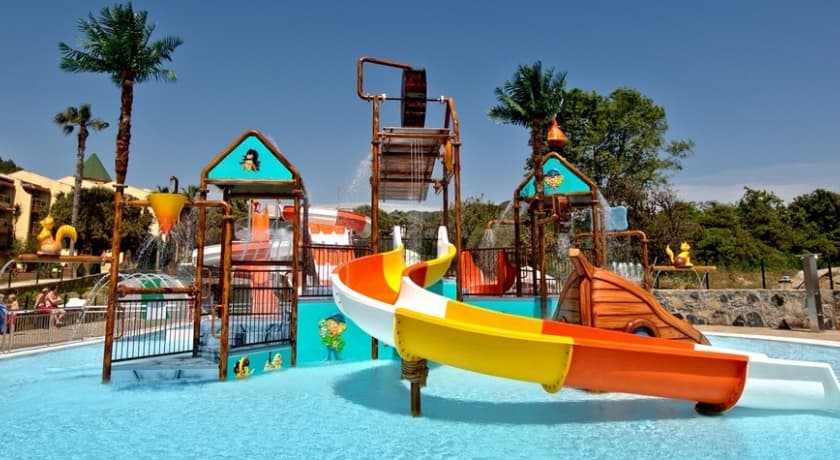 Family Life Pascha Bay Hotel-3