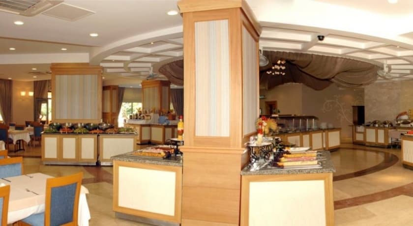Palmeras Beach Hotel-23