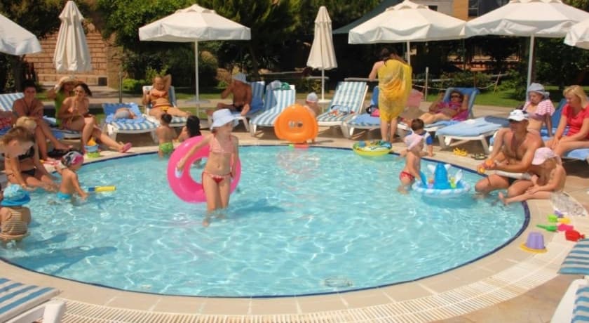 Palmeras Beach Hotel-22